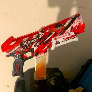 This is a x shot gel blaster it shot fast come with ammo